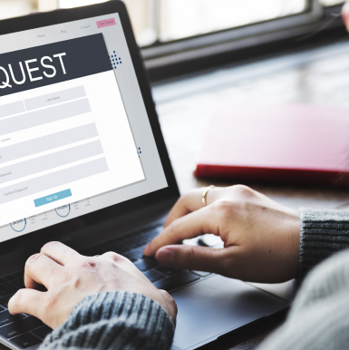 EQSTRA Fleet Management provides you with the option to make online requests. 